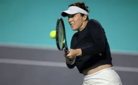 Павлюченкова впервые за три месяца выиграла матч на турнире WTA