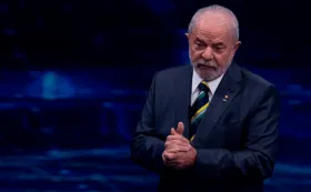 Бразильский президент Лула да Силва прилетел в Россию