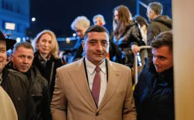 Премьер Румынии заявил об уходе после первого тура президентских выборов