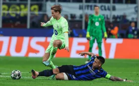 «Интер» обыграл «Барселону» в матче с семью голами и вышел в финал ЛЧ