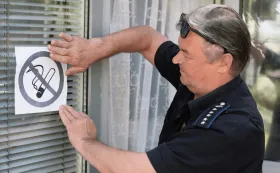 Губернатор Филимонов назвал вейпы «оружием геноцида» и предложил запрет