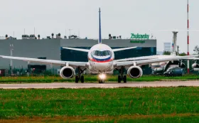 В аэропорту Жуковский приостановили полеты на фоне угрозы дронов