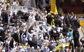 NYT узнала, что будет с папамобилем после похорон Франциска