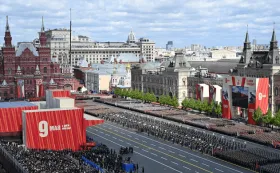 В Москве на Красной площади начался парад Победы