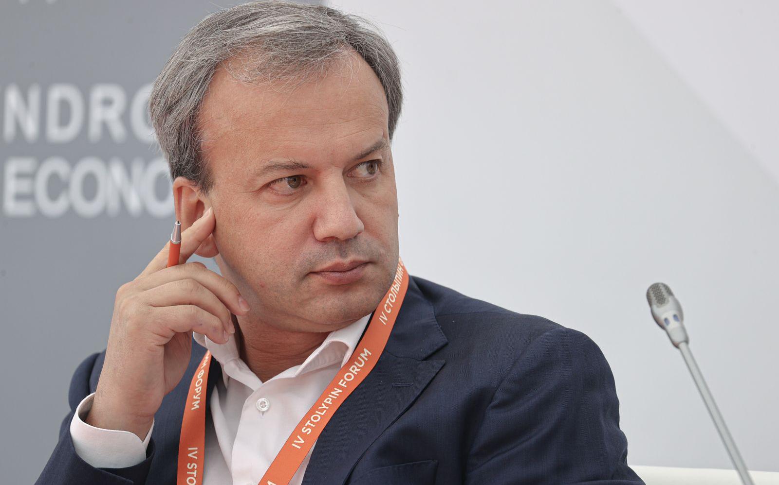 МИД Латвии отказал в выдаче визы Дворковичу